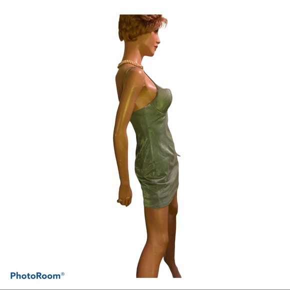 Superdown green  dress - Picture 5 of 6